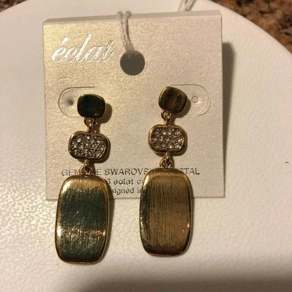 Swarovski Jewelry - Vintage Genuine Swarovski Crystal Earrings